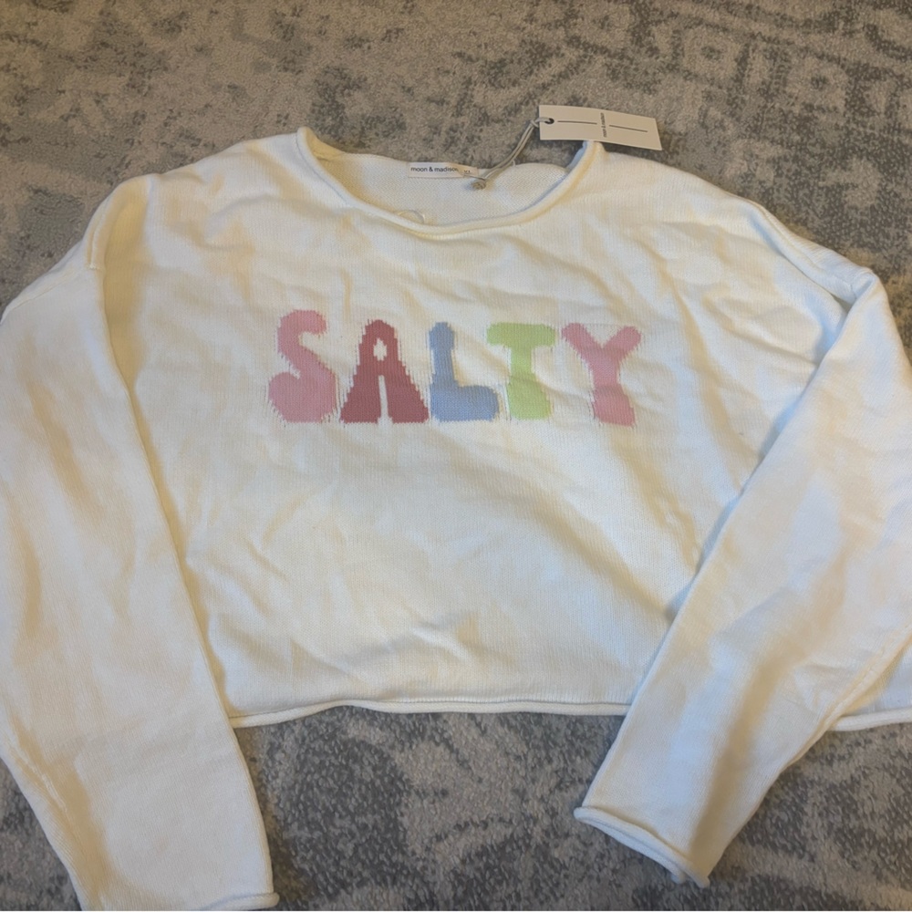 NWT Moon & Madison White "Salty" Knit Sweater